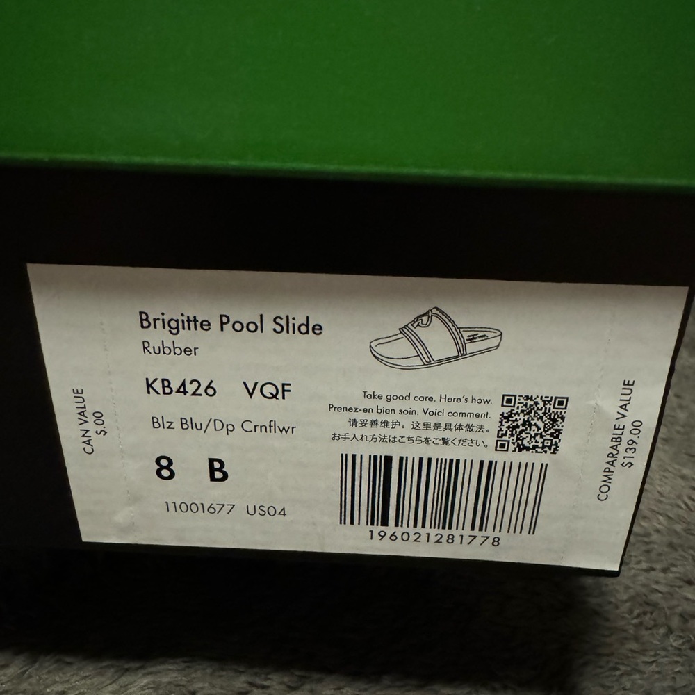 Brand New Kate Spade Bridgette pool slides.